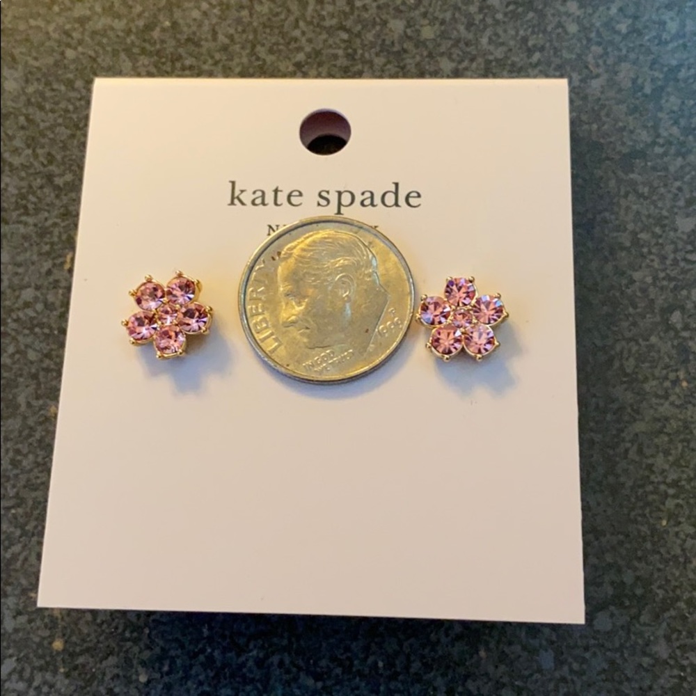 NEW Kate Spade flower stud earrings - Picture 8 of 8